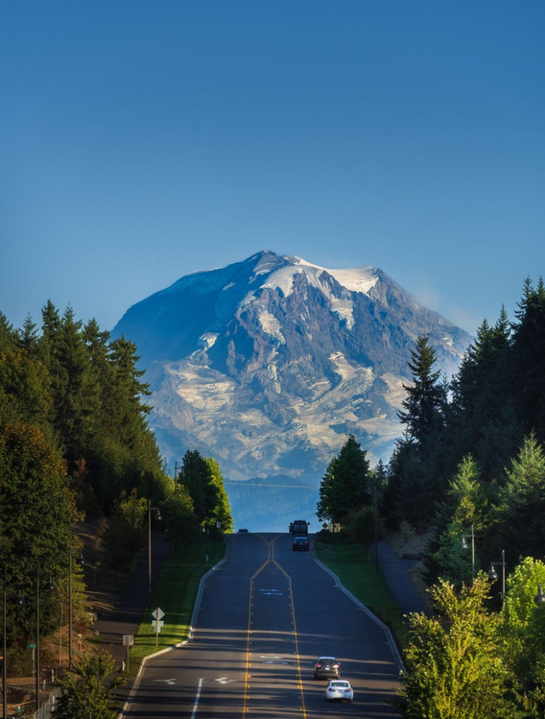 Road toward Mount Rainier near Bonney Lake, WA